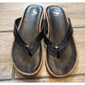 Nurture Laguna Leather Flip Flops Thong Sandals Size 7.5 Black Snakeskin Comfy